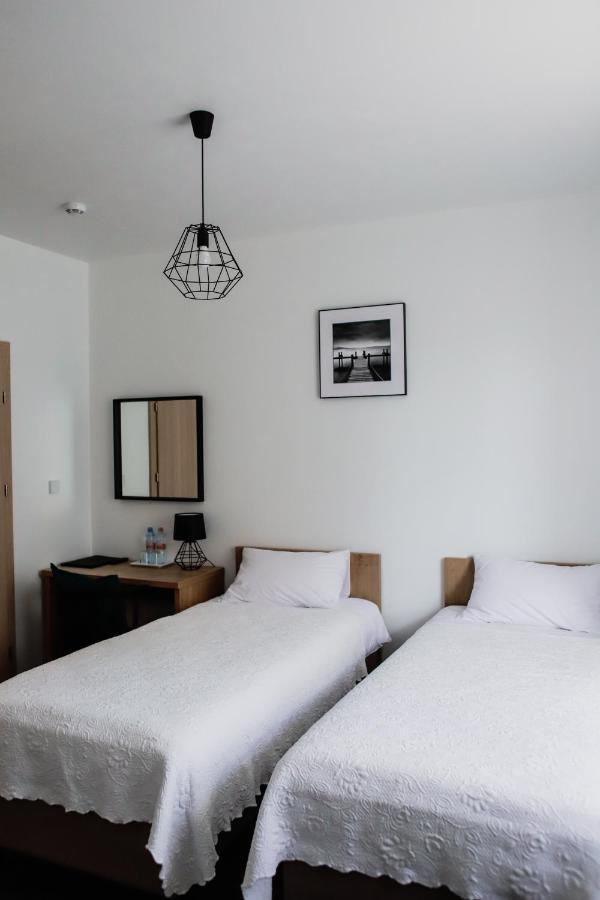 Kalinowy Sen Hotel Варшава Екстериор снимка